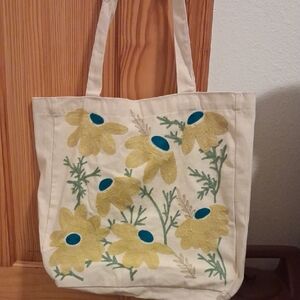 Floral Embroidered Tote Bag - Cream and Yellow